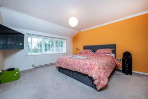Bedroom- click for photo gallery